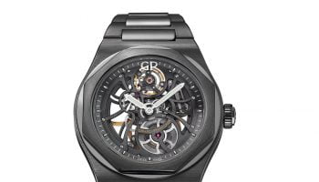 For the first time the Laureato Skeleton is entirely clothed in black ceramic